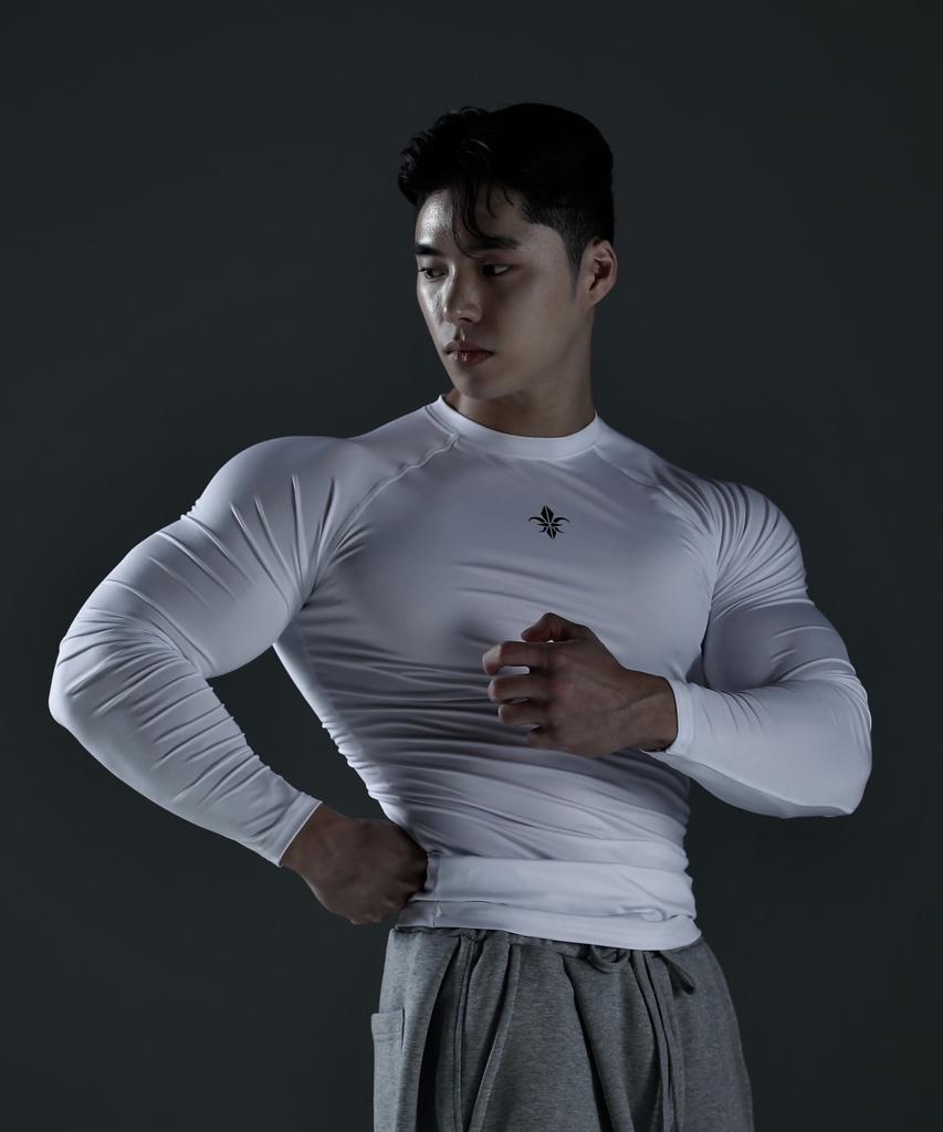 CARMID Compression Functional Techfit Long Sleeve [White]