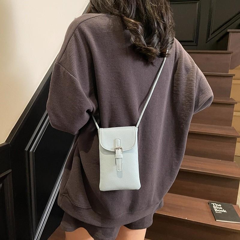 Women Pu Mini Crossbody Bag Phone Purse With Lock Clasp For Casual Outings Use