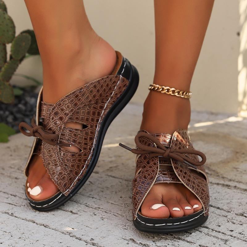 Ladies' Flat Bottomed Casual Slippers, Women's Summer Thick Soled Hollow Bow Sandals, Breathable and Comfortable