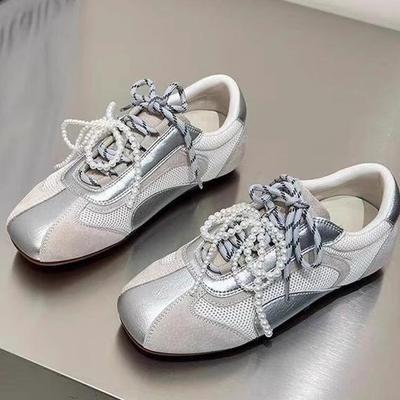 Кожаные двухцветные кроссовки-сетка с лентами женские 2025 весна-лето мягкая подошва расшитый бисером бант повседневная обувь Форрест Гамп
