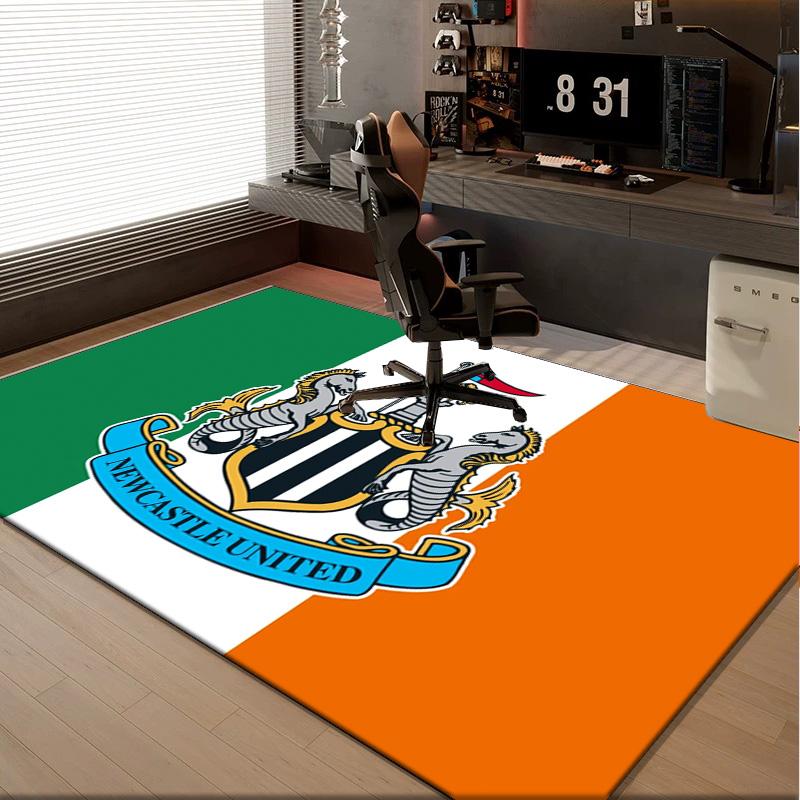1PC rug Newcastle United Crest Carpet, Chair Rug,Area Rug for Office Bedroom living rooms bedroom, Doormat decor Christmas fan gifts