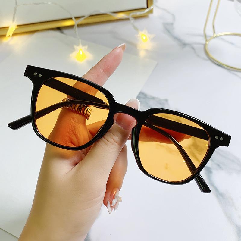 Модные ультралегкие солнцезащитные очки в маленькой оправе для женщин и мужчин, новые модные солнцезащитные очки для защиты глаз на открытом воздухе, модные квадратные очки для женщин