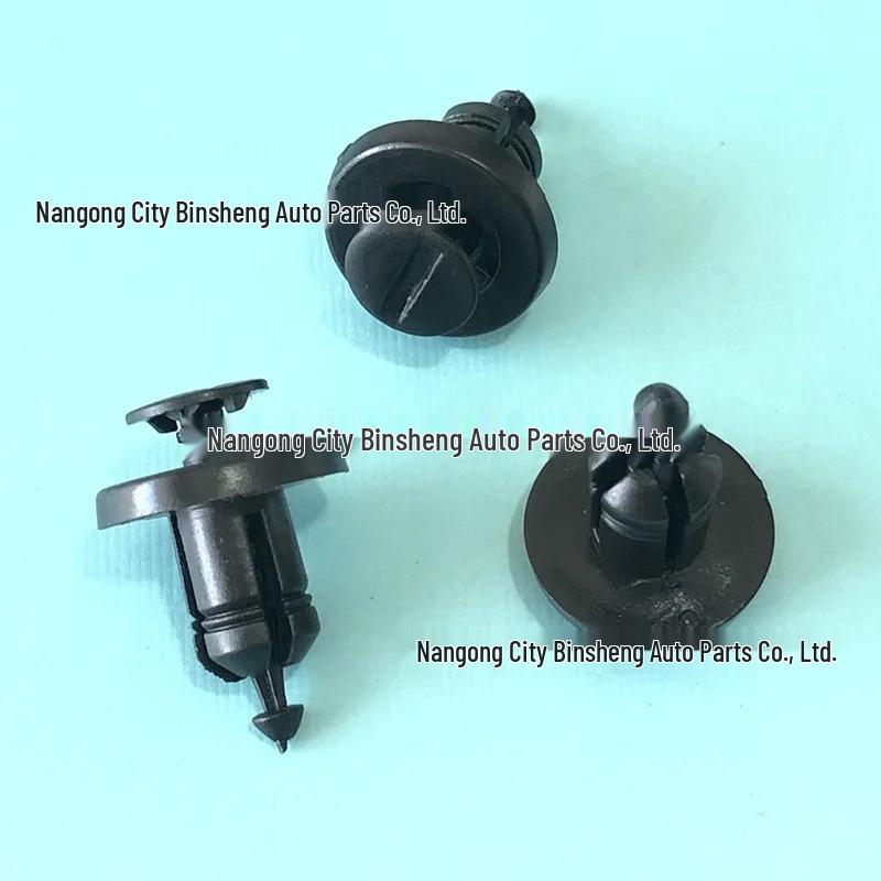 Крепежи бампера Renault Megane: Пластиковые заклепки и зажимы (7703072360)