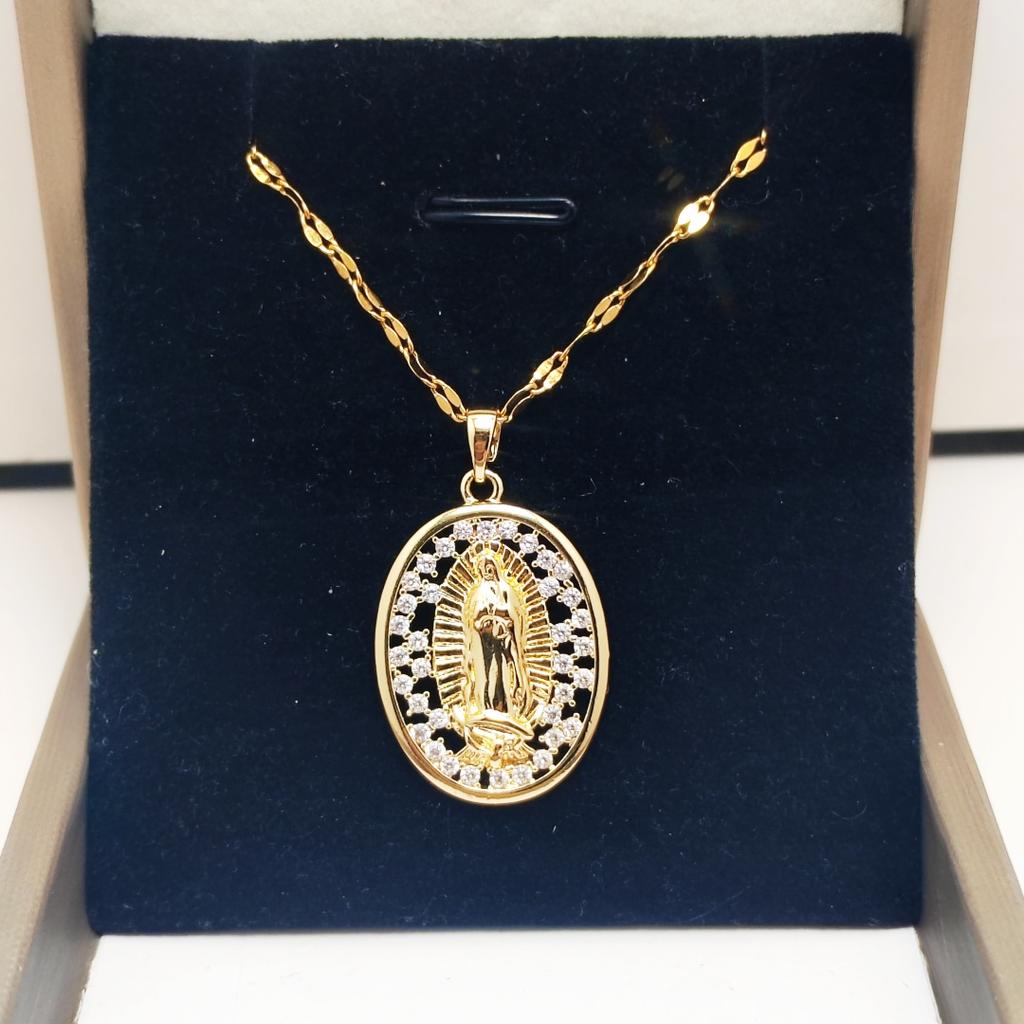 (Медь с микропокрытием) Ожерелье с портретом Девы Марии для женщин с креативным дизайном и круглой подвеской из циркона