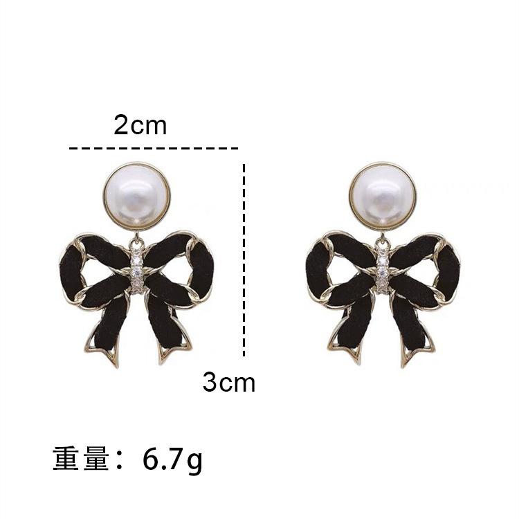 Accessories for Women S925 Silver Needle Pearl Black Border Bow Earrings for Women with Light Luxury Temperament Jewelry Gifts
