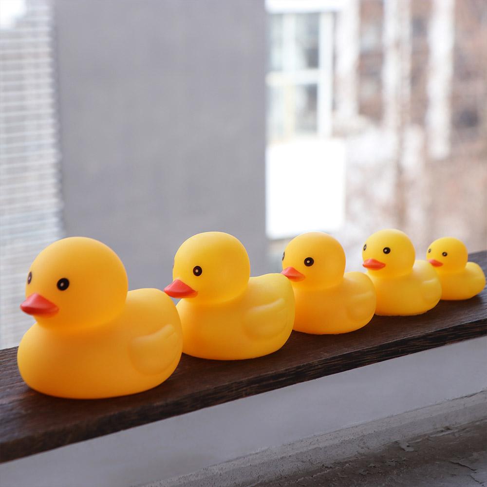 С Squeeze Sound Duck с Squeeze Sound, игрушка для ванны, маленькая желтая утка, водная игрушка, забавные подарки