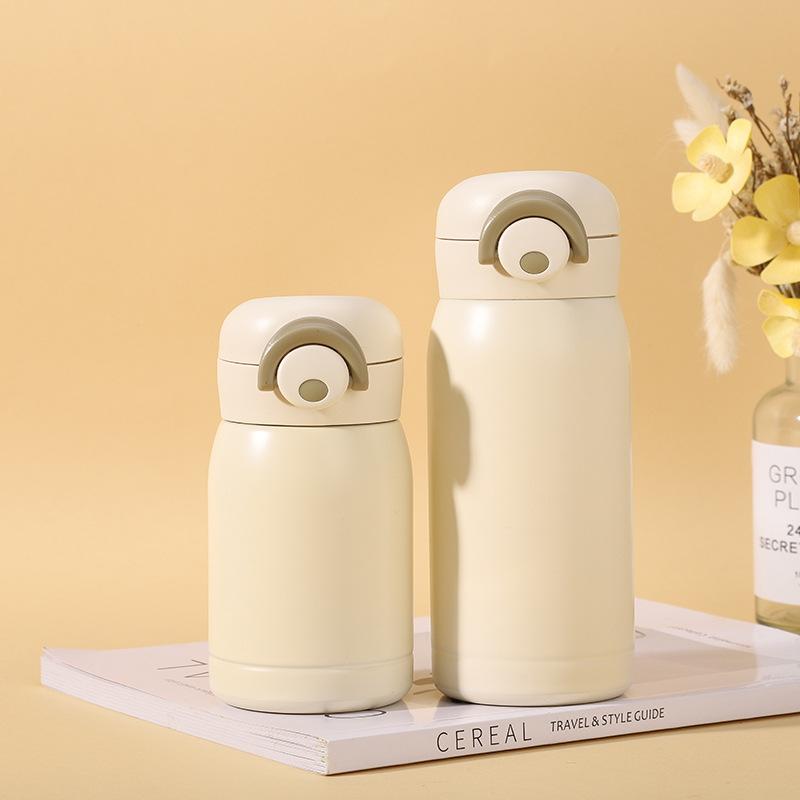 304 Stainless Steel Thermos Cup with One-button Elastic Cover Car Cup for Students To Drink Simple and Fashionable Water Cups.