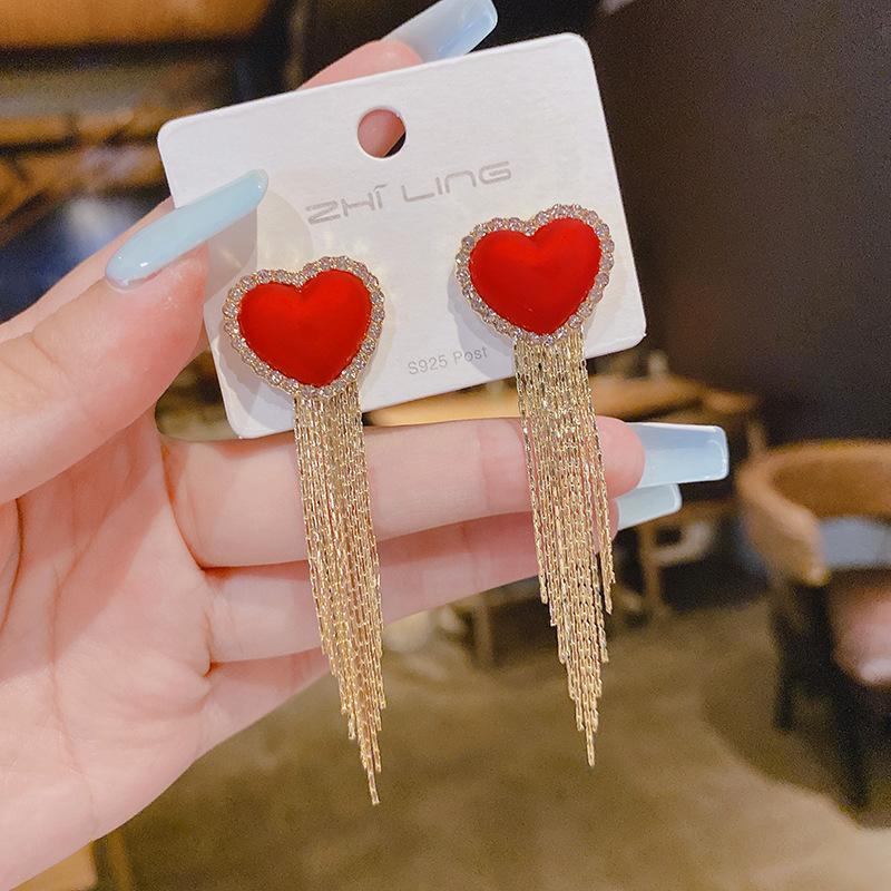 Серебряная игла, японское и корейское чувство нового продукта, любовь, жемчужные серьги-гвоздики, инкрустированные бриллиантами, одна пара длинных сережек с бахромой.