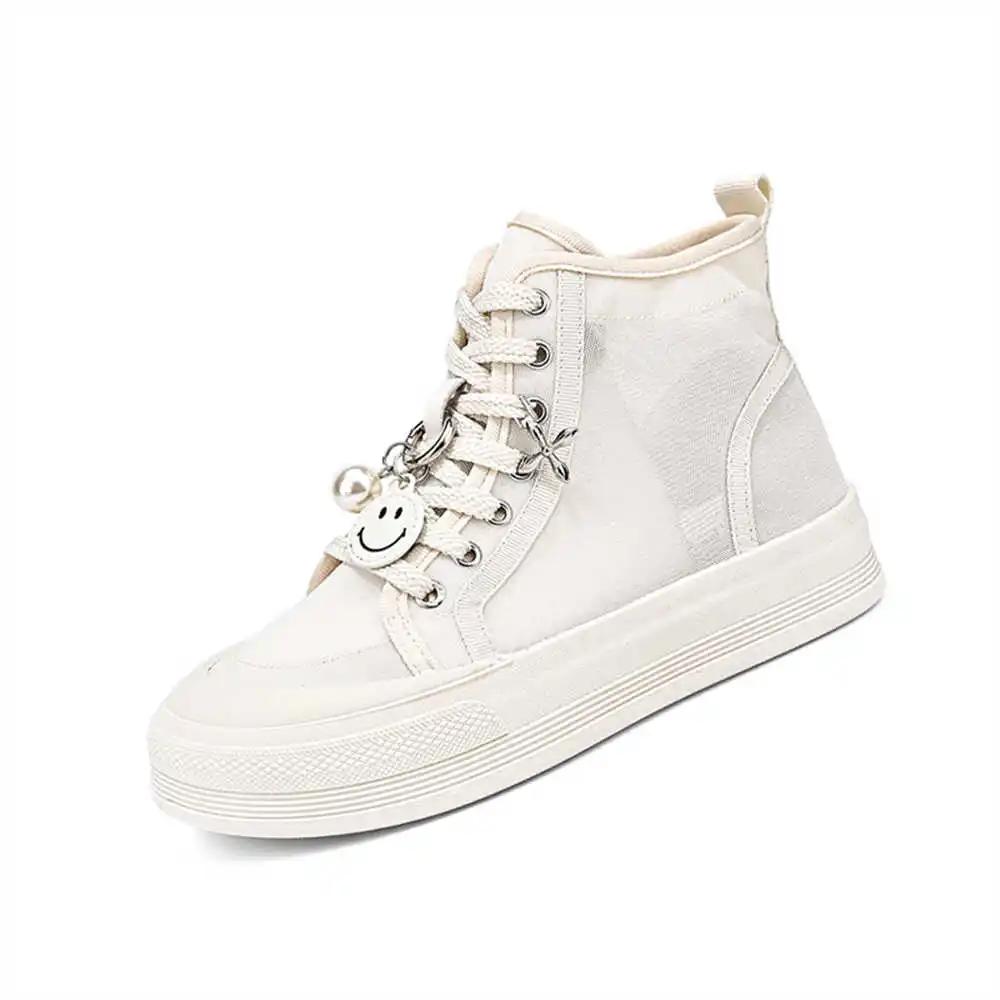 Плоская подошва без каблука Женские теннисные ботинки с длинными ногами Женская обувь Ботинки для активного отдыха Женские кроссовки Спортивные шорты