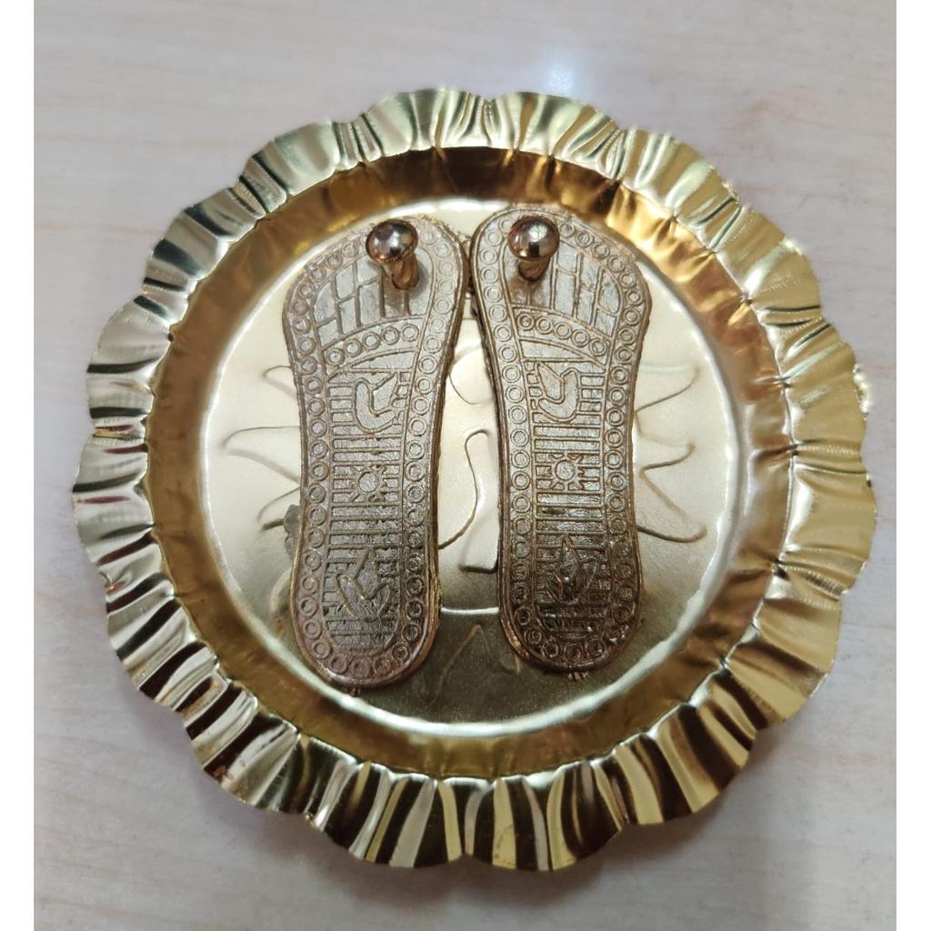 @ Индийская традиционная Шри Ма Лакшми Чаран Падука с тарелкой 25 г L491 Zr-3021-60% Скидка