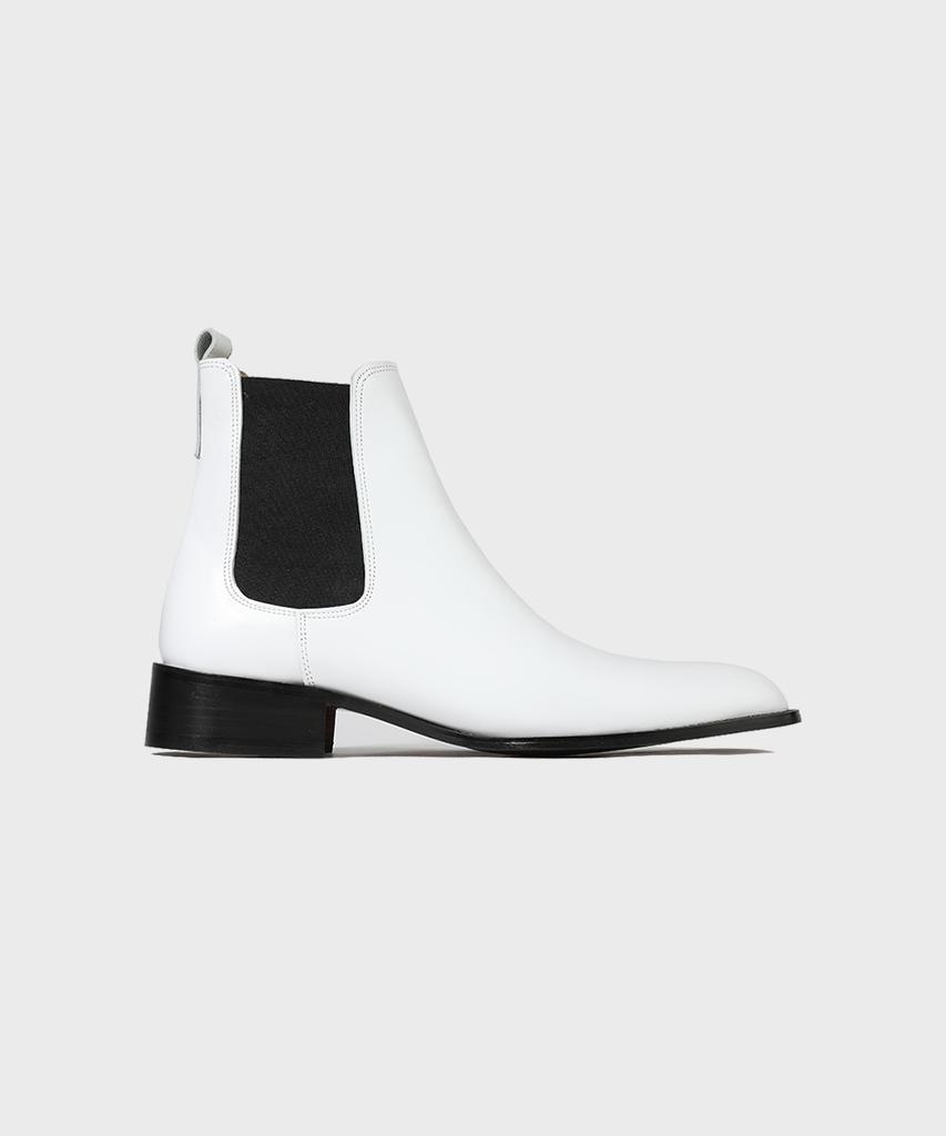 Firenze Atelier Slimline Black Outsole Minimal Chelsea Boots 3332 [Cream White]