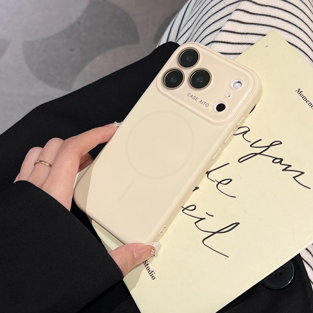 Противоударный чехол из жидкого силикона для iPhone 17 Pro Max – Дизайн с большим окном