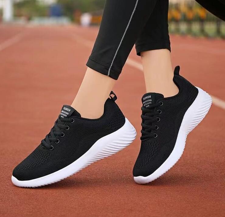 Новые весенние и летние женские кроссовки Fly-Knit, модные универсальные кроссовки для бега, сетчатые, дышащие, повседневные, для студентов