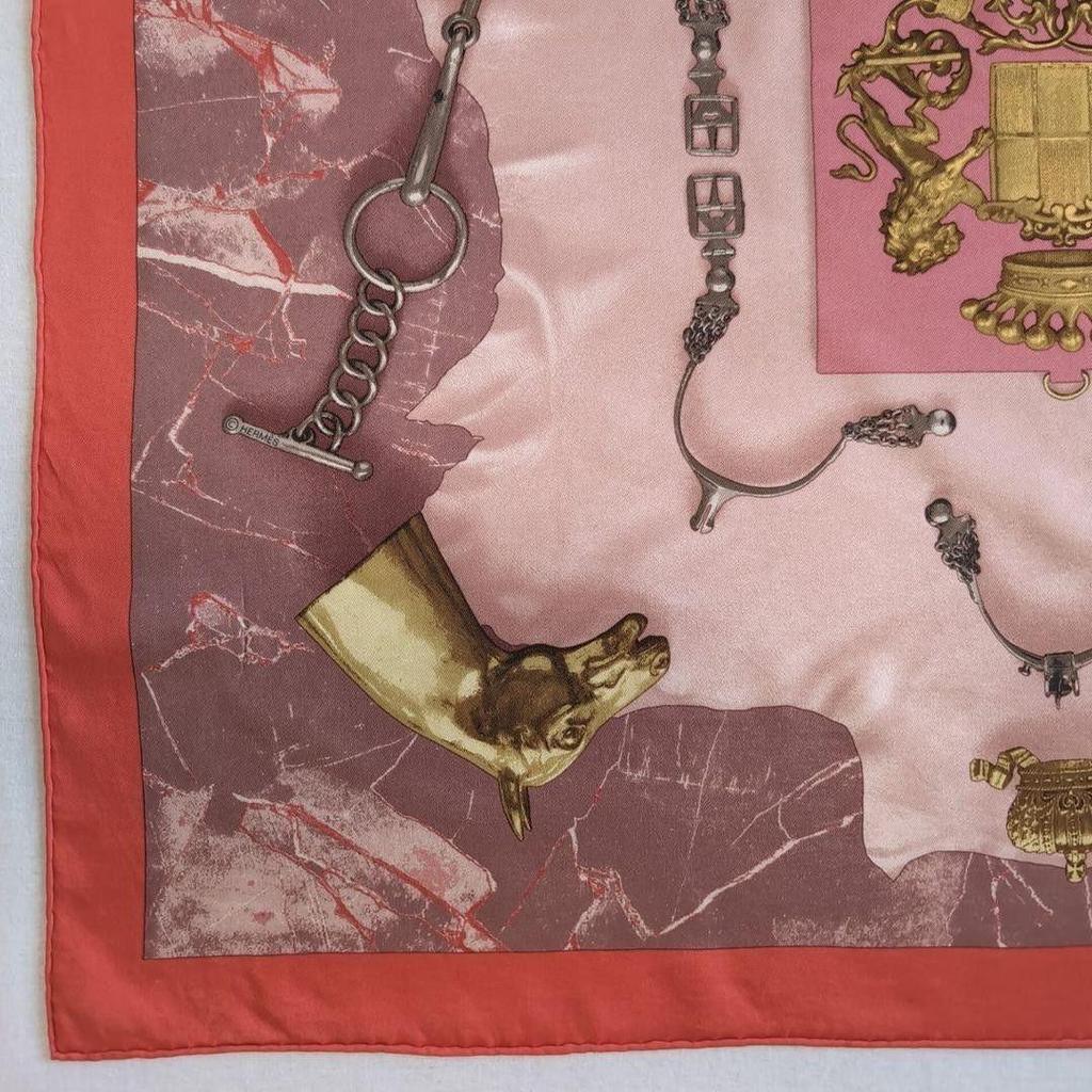 Б/у Платок Hermes Carre PARURES EQUESTRES 84B