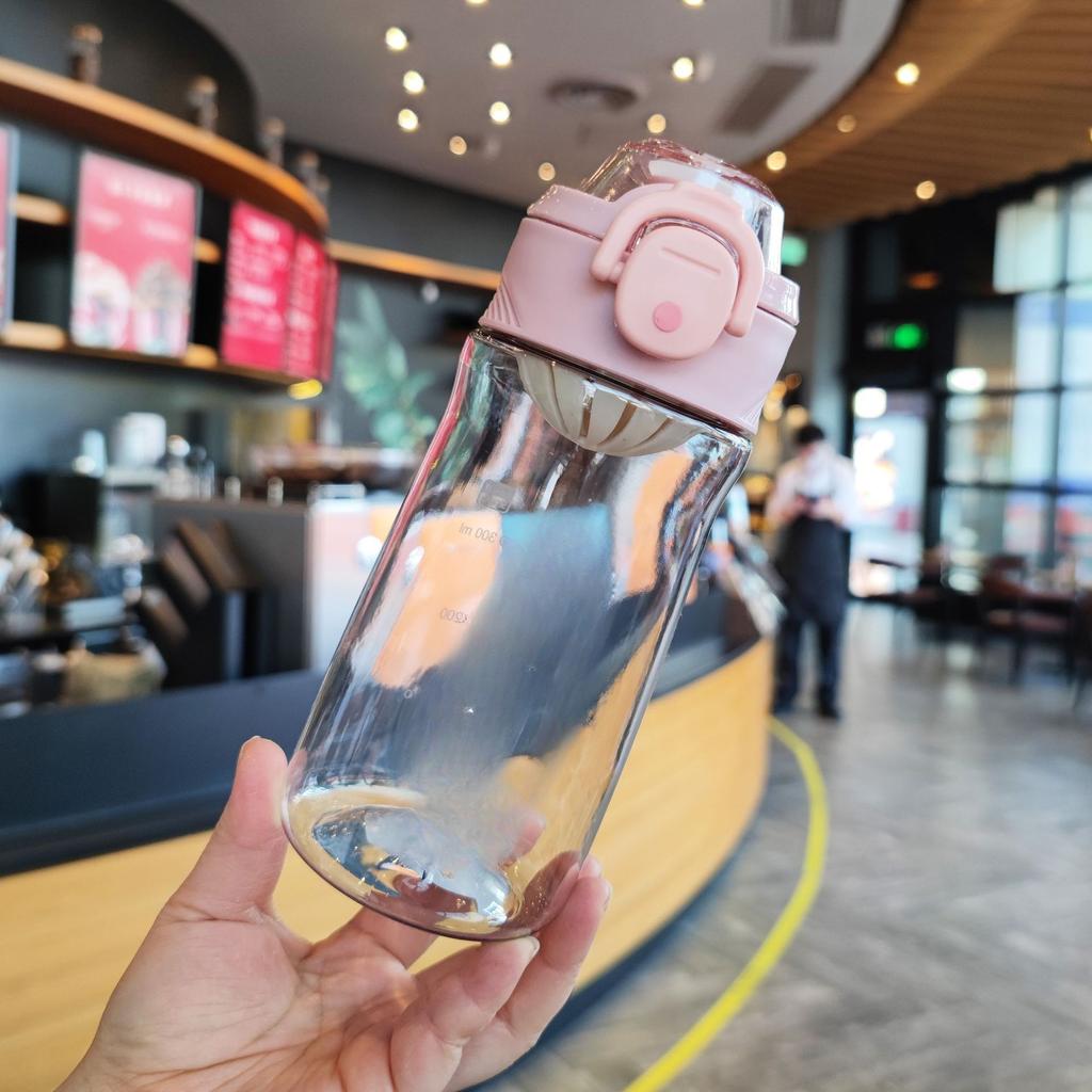 New Korean Outdoor Portable Handle Plastic Space Cups for Men and Women Sports Cups with Tea Cups.