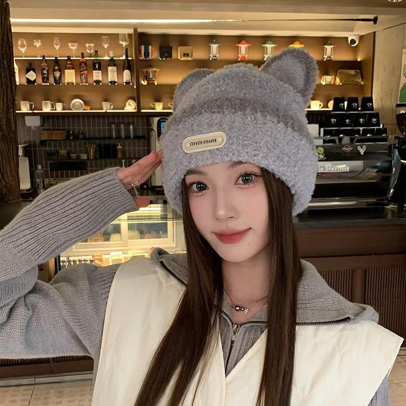 Hat Women's Autumn and Winter Sweet and Cute Ear Wool Hat Outdoor Warmth Thick Ear Protection Face Small Pullover Hat Trendy