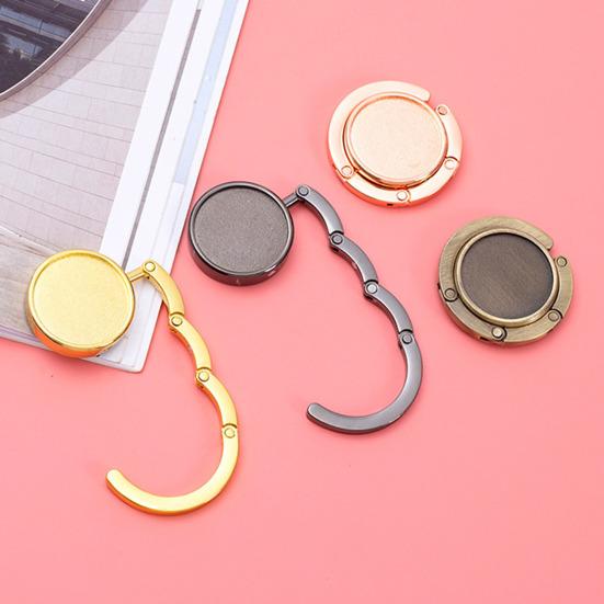 Складной крючок для сумки с магнитом, противоскользящий дизайн, универсальная совместимость, экономящий место металлический крючок для сумки, вешалка для кошелька