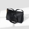 Кожаная женская сумка 2025 новая женская сумка через плечо под мышку ленивое ощущение большая вместимость портативная сумка для commutes женщин