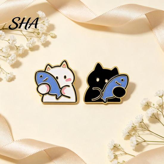 Enamel Kitten Brooch Holding Fish Cartoon Cat Brooch, Alloy Badge Pin, Metal Clothes Animal Clothing Accessories for Backpacks Hats Scarves Jackets