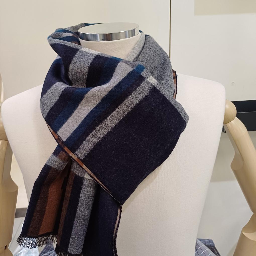 Мужской шарф из смесового вискозного материала в крупную клетку RO4C032_Новый основной филиал Ильсан