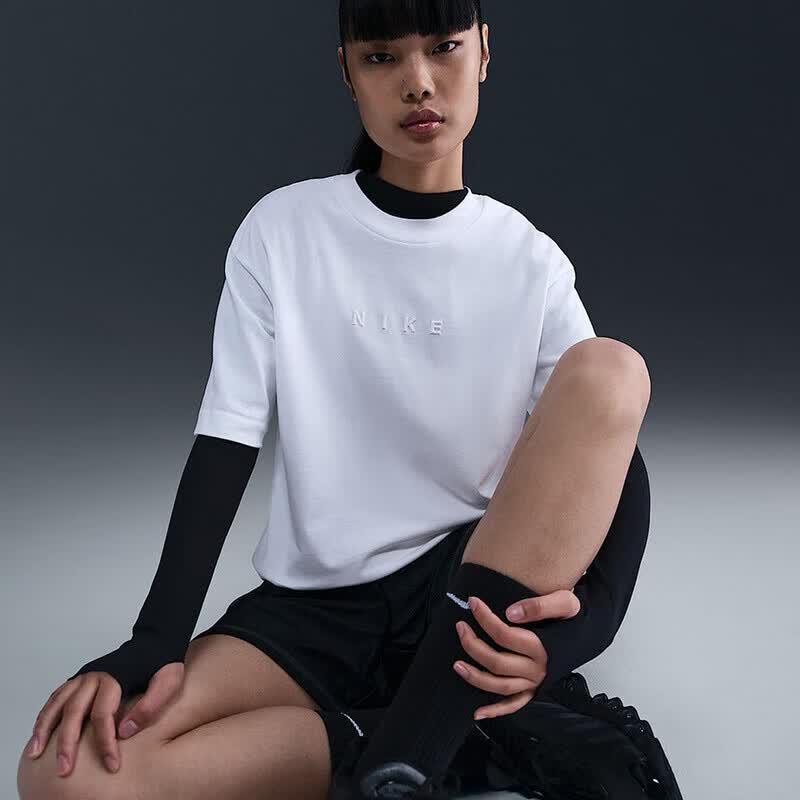 Nike Женская футболка AS W NSW Luxe с коротким рукавом, свободного кроя
