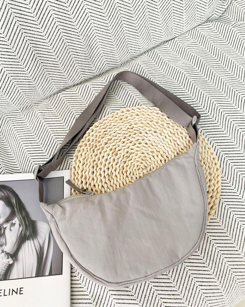 U-Style 2025 Женская модная нейлоновая сумка-пельмень кроссбоди - Легкая, универсальная, маленькая наплечная сумка