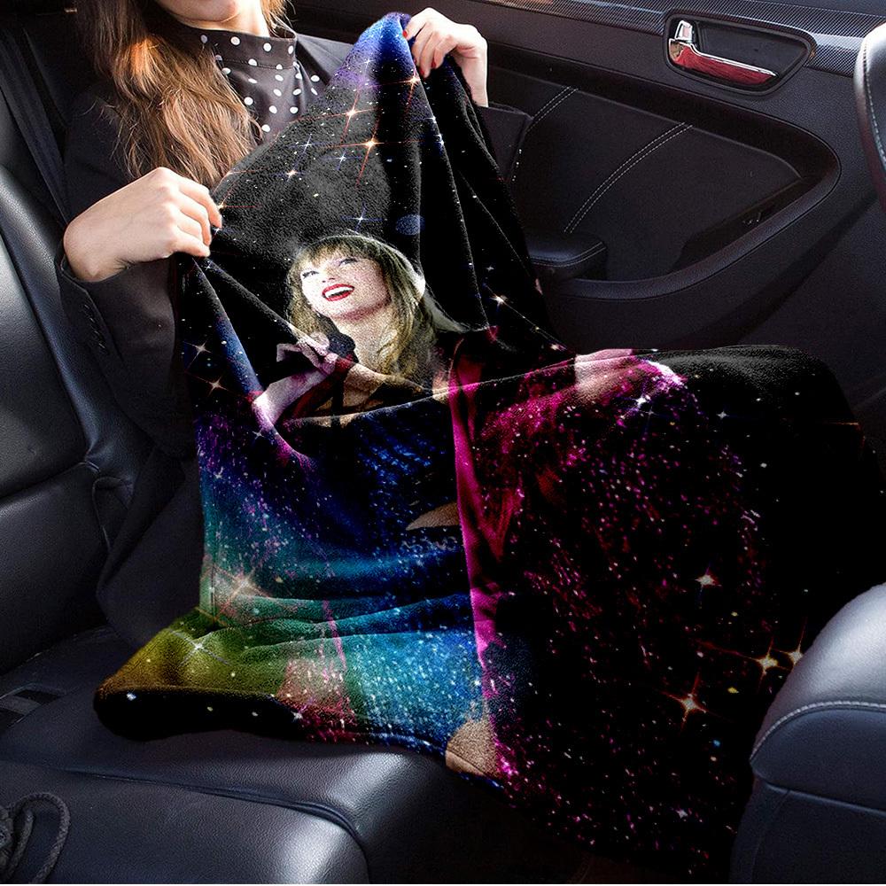 1pc Taylor Swift Digital Print Flannel Blanket - Contemporary Style, Suitable for All Seasons, Perfect for Home, Travel, or Camping - Machin