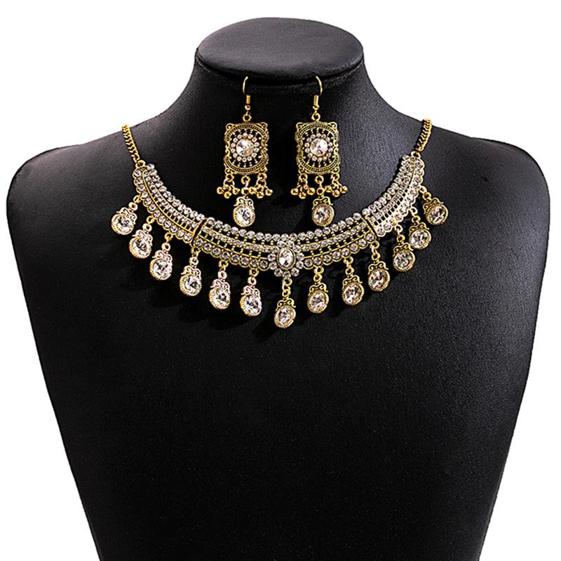 Vintage Exaggerated Rhinestone Necklace, Dinner Dress Geometric Square Jewelry Set With Diamond Water Drop Earrings For Women