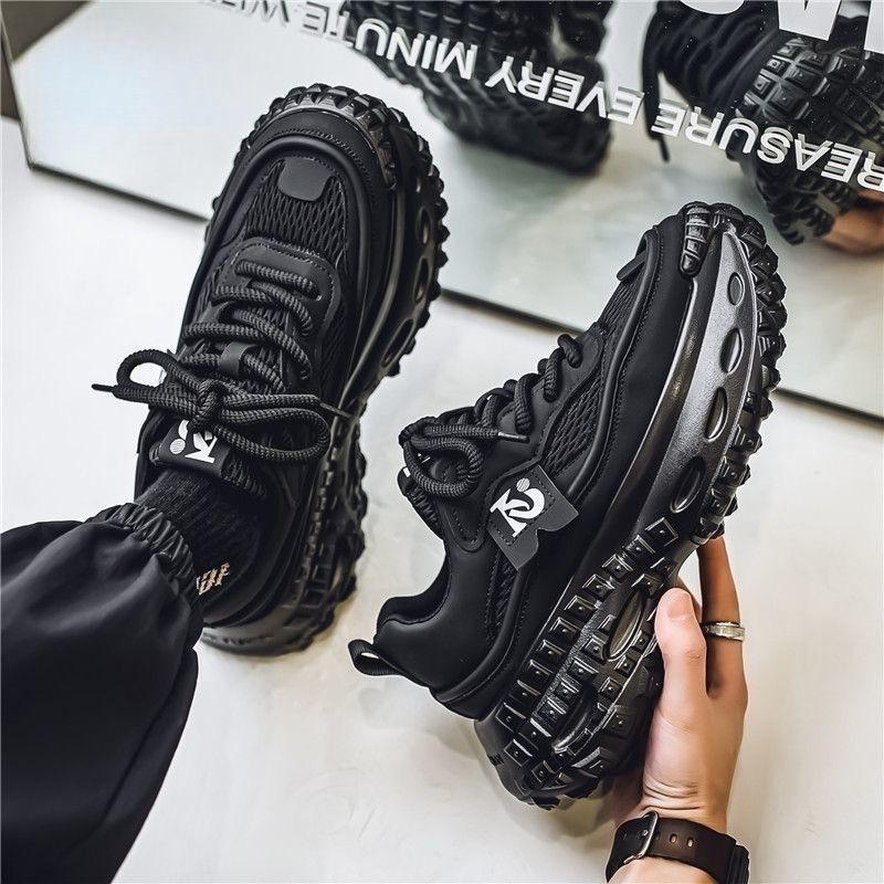 Fashion Men Shoes Thick-sole Inner Heightening Men Casual Sneakers Mesh Breathable Anti Odor Comfort Comfort Run Shoes Zapatillas Hombre