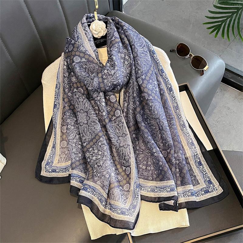 Luxury Brand Scarf Love Cotton Shawl Lady Wrap Large Pashmina Hijab Headband Scarves Islamic Turban Bufanda Foulard Stoles