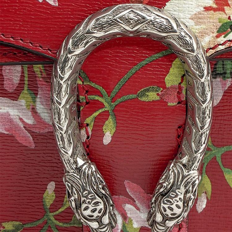 Gucci Сумка через плечо женская Dionysus с пряжкой в виде головы тигра, с цветочным принтом, из кожи, красная 400249-CWB1N-6469