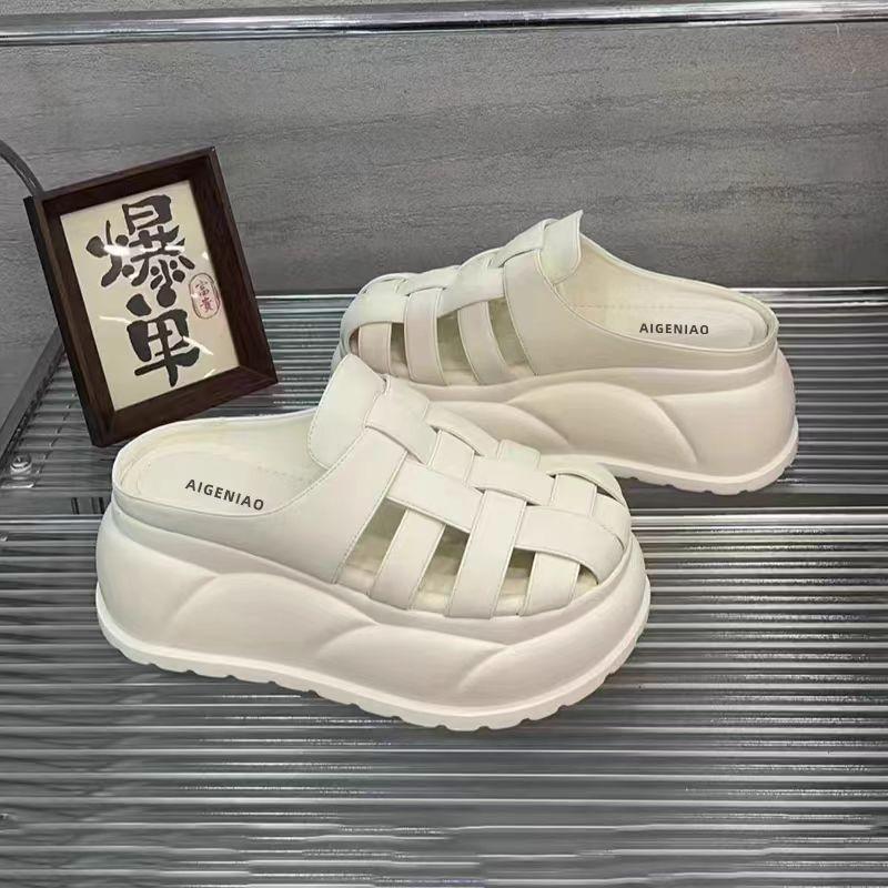 Полутапочки с толстой подошвой для женщин, новая летняя мода, универсальные пляжные прохладные тапочки