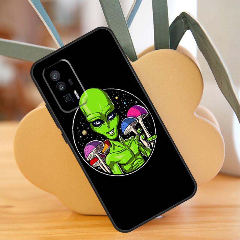 Магический чехол 'Космический пришелец' для Xiaomi 13T 11T 12T Pro 13 14 Ultra 12 Lite POCO F6 F5 X6 Pro M6 X3 X5 M5s F3