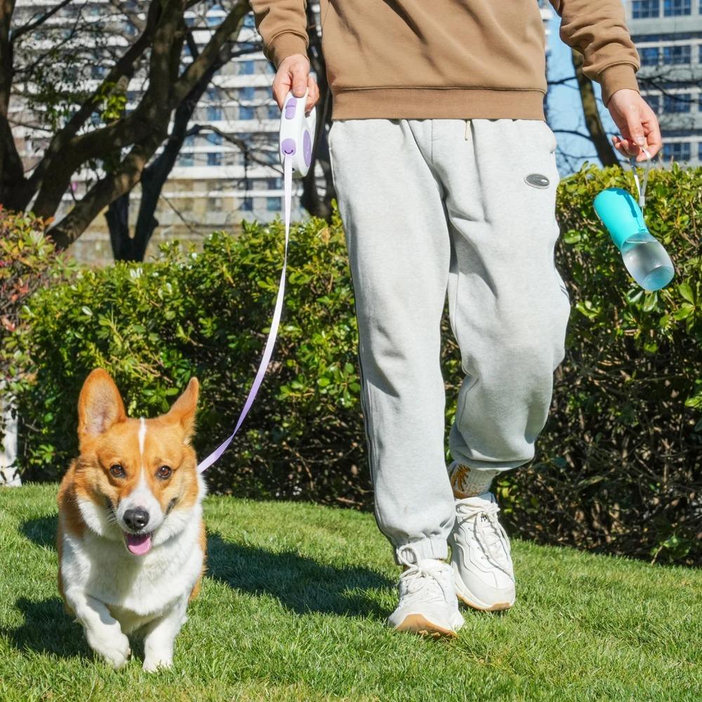 Dog Water Bottle for Pet Dog Cats Feeder Bowls Outdoor Hiking Portable Puppy Drinking Container Golden Pug