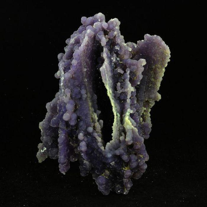 Pierres et Minéraux. Calcédoine. 2636.0 ct. Mamuju area, Sulawesi, Indonésie.