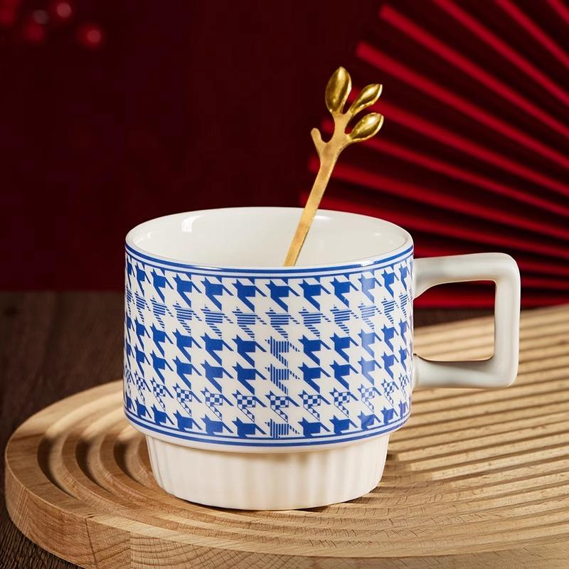 Nordic Houndstooth Ceramic Mug – Retro Coffee Cup with Handle, Spoon Classic  Pattern, 400ml
