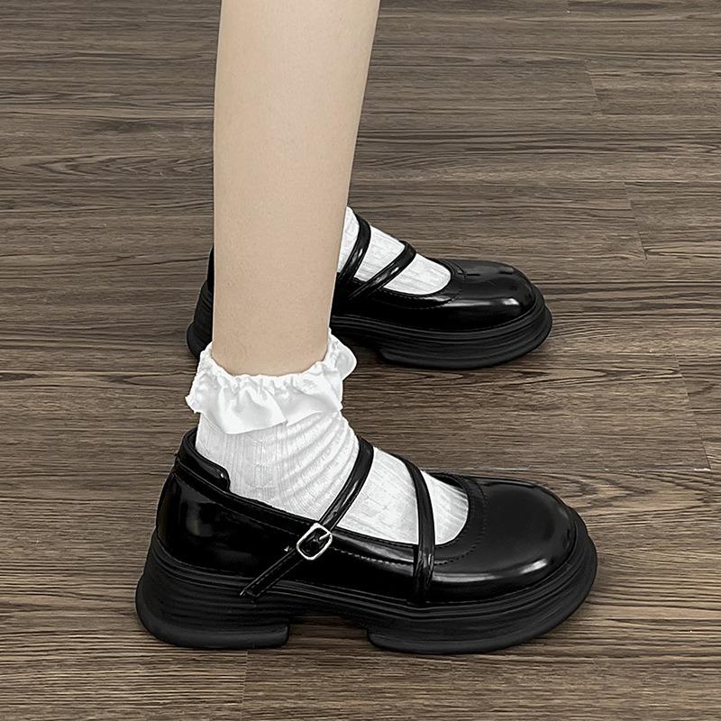 Новые туфли Мэри Джейн на толстой платформе для женщин, лакированная кожа, с двойной пряжкой, с ремешком на щиколотке, женские туфли в стиле Лолиты 2024 года, весна 2020 г.