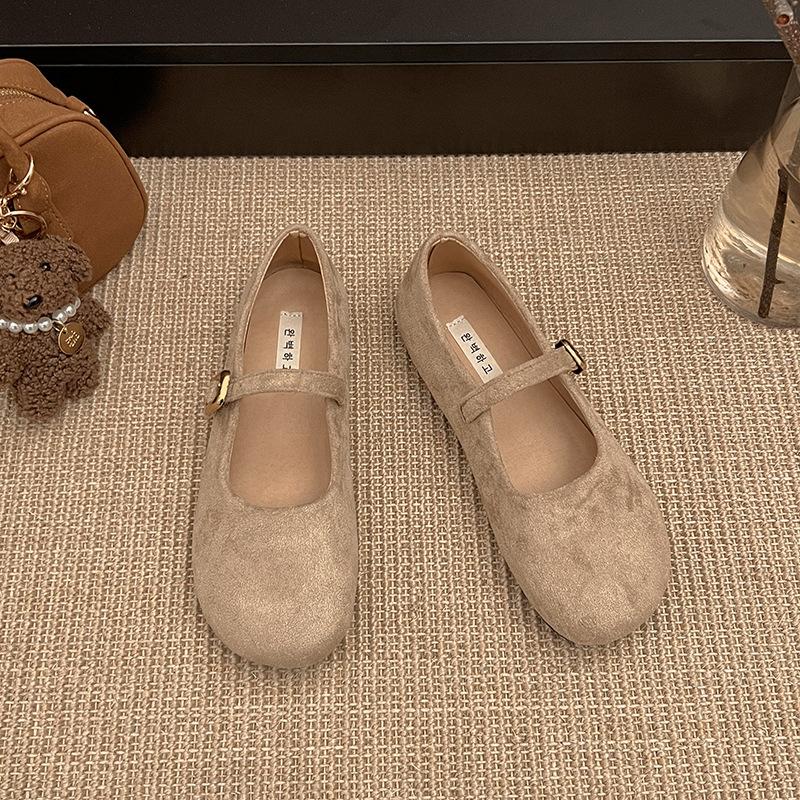 Lightweight and Breathable Retro French Flat-soled Single Shoes Women's 2025 New Spring Versatile One-pedal Mary Jane Single Shoes