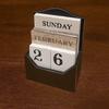 Aesthetic Wooden Perpetual Calendar Manual Date Display Ornament Desk Calendar Ornament  Study