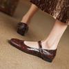 Женская Мода Четыре Сезона Однотонные Туфли Модные Низкий Каблук Однотонный Цвет Плоская Подошва Однотонные Туфли Женские Круглый Носок Кожа Коровья Боковая Подошва Большой Размер Коровья Кожа