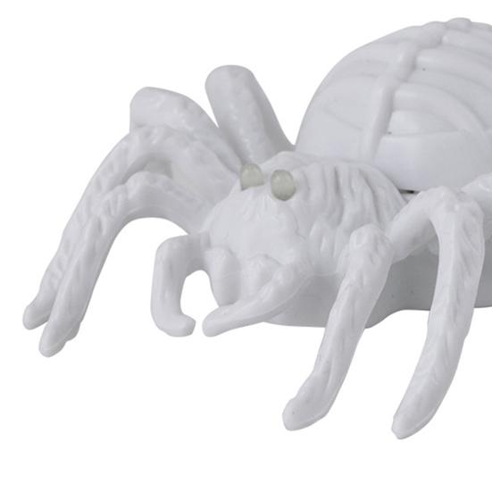 Halloween Light-up Spider Figurine Realistic Plastic Spider Animal Figure with LED Light