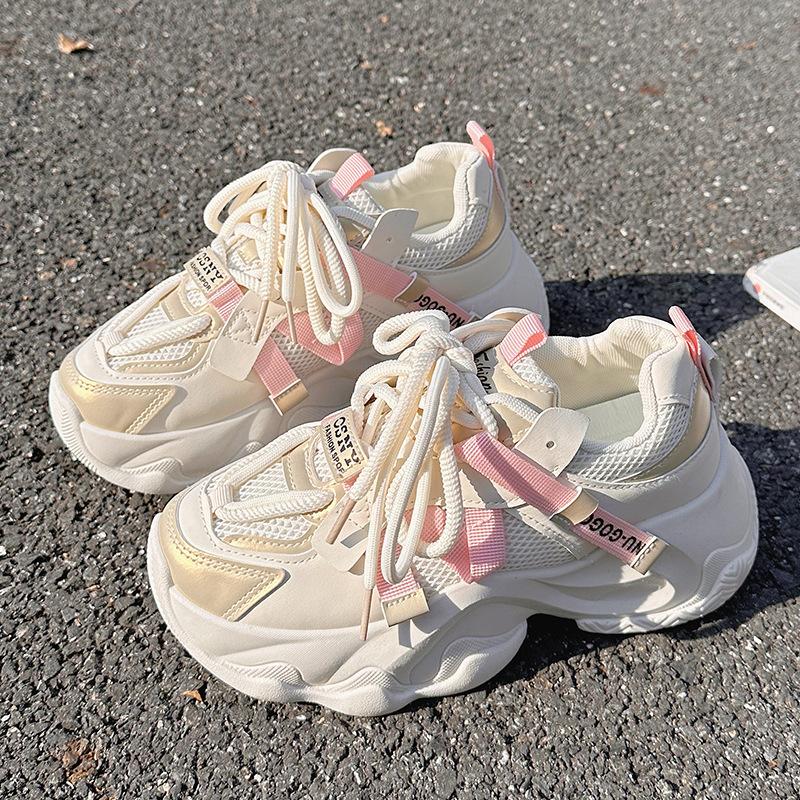 Кроссовки папы для девочки 2025 весна и лето новые дышащие сетчатые туфли с брюками широкого кроя платформа белые кроссовки