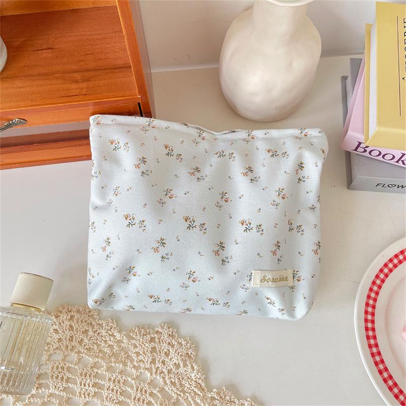 Милая Сладкая Цветочная Косметичка Большой Вместимости Портативная Дорожная Сумка для Хранения Макияжа Органайзер Женский Клатч Девичьи Косметички