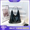 Retro Bag Women's Large-capacity New Summer Versatile Shoulder Shopping Bag Rivet Commuter Tote Bag