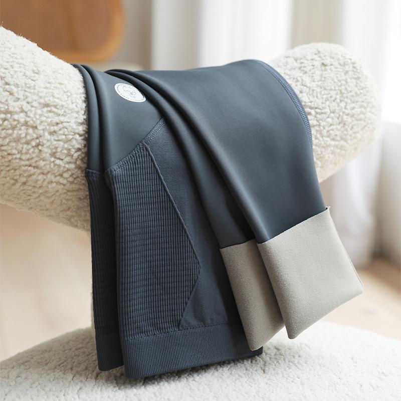 Pregnancy Leggings Fleece New Maternity Pants Belly Pants Skinny Park Pu Maternity Leggings Nine-point Pants