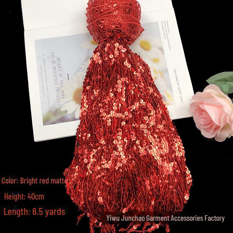 Отделка сценического костюма кружевом с пайетками и кисточками 40 см, 5,9 метра