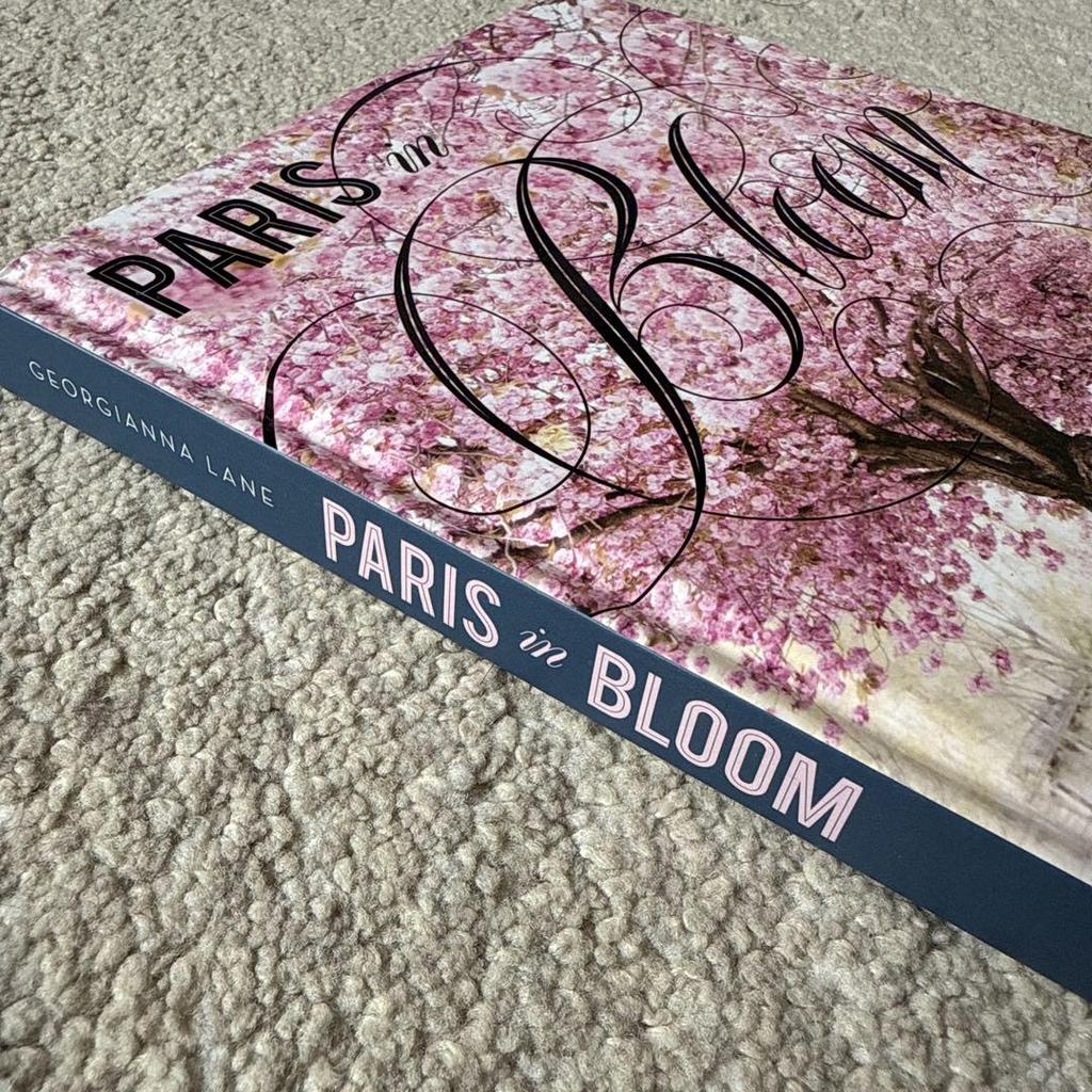 [Б/У] Париж в цвету Коллекция фотографий зарубежных книг