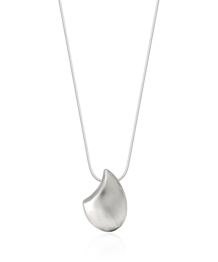Reindeer Mute Necklace 05
