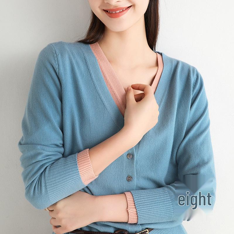 2026 Autumn Women's V-neck Button-up Knit Cardigan Sweater Jacket