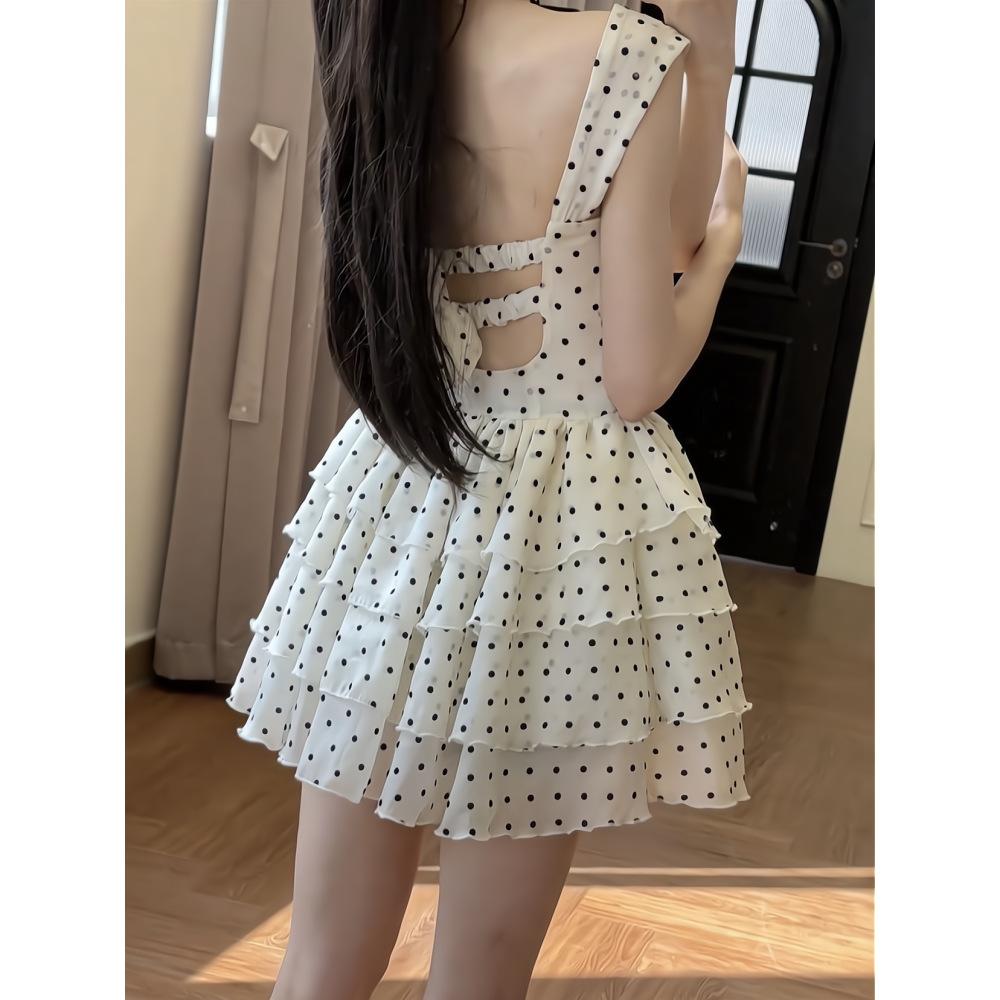 Birthday Princess Dress Temperament Cake Dress Women's Summer 2025 New Polka Dot Halter Fluffy Short Skirt